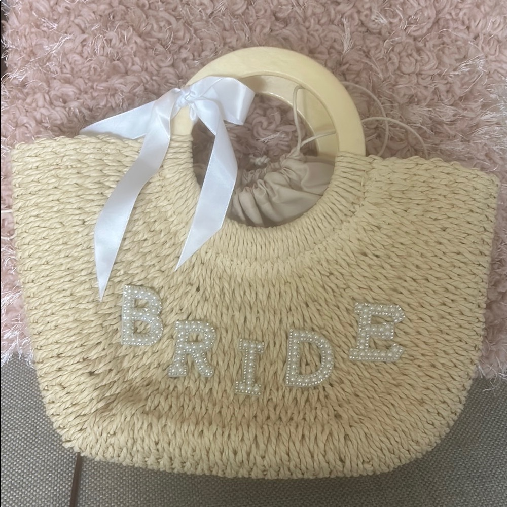 Bride Bag with Wooden Handle